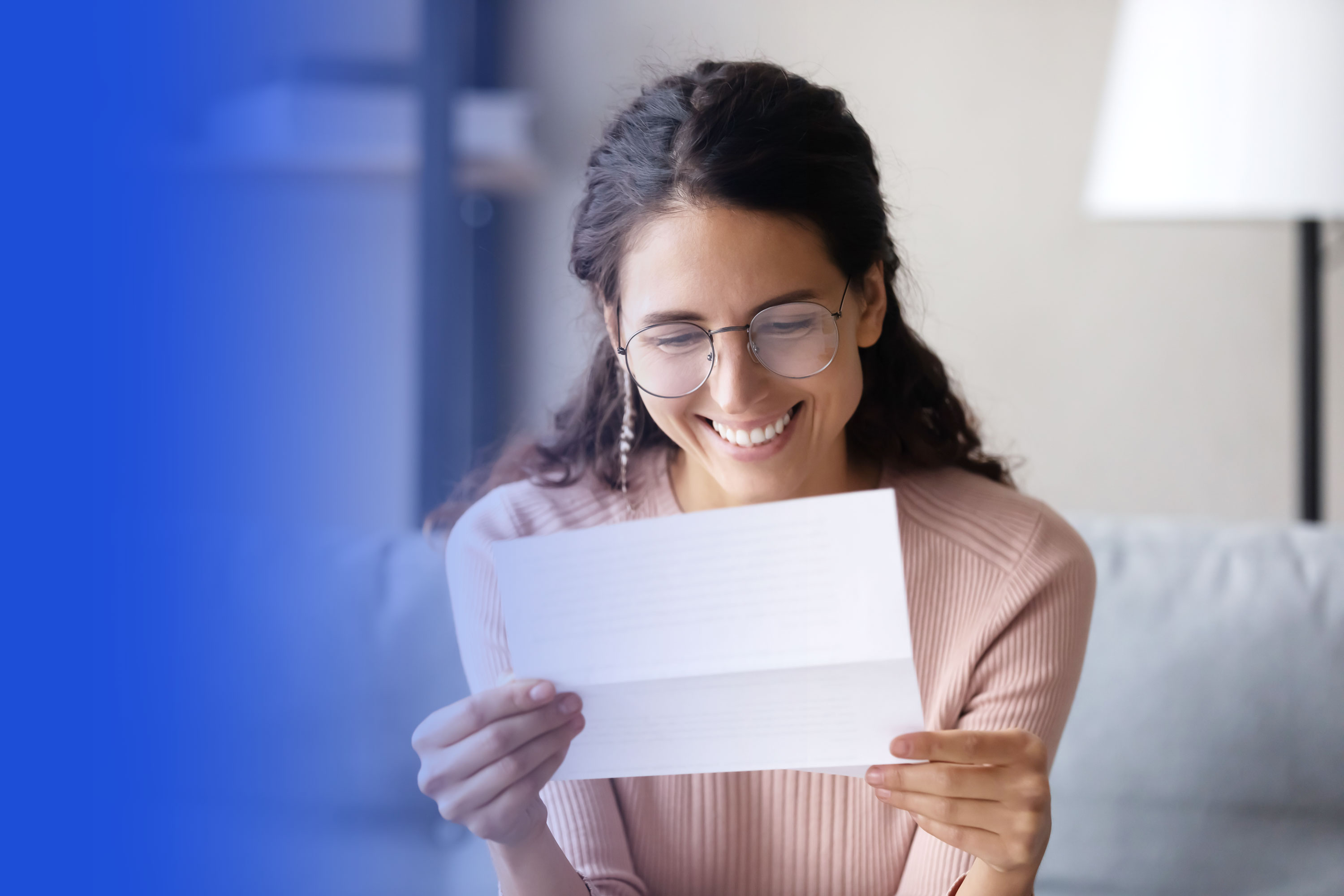 Libérez-vous des contraintes, envoyez vos courriers en ligne facilement depuis chez vous avec simplicité et efficacité